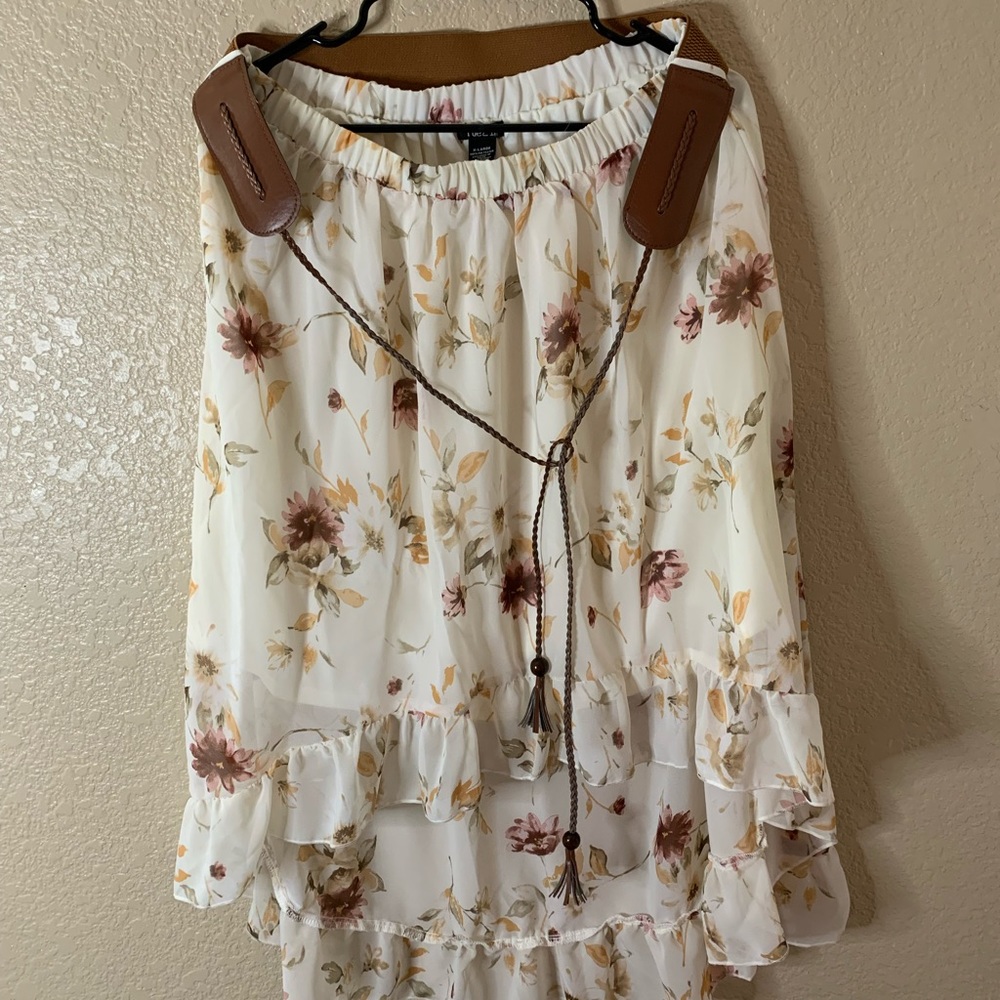 High low skirt with belt